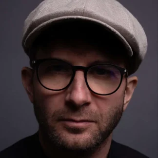 Kaszkiet lniany szary widok z przodu